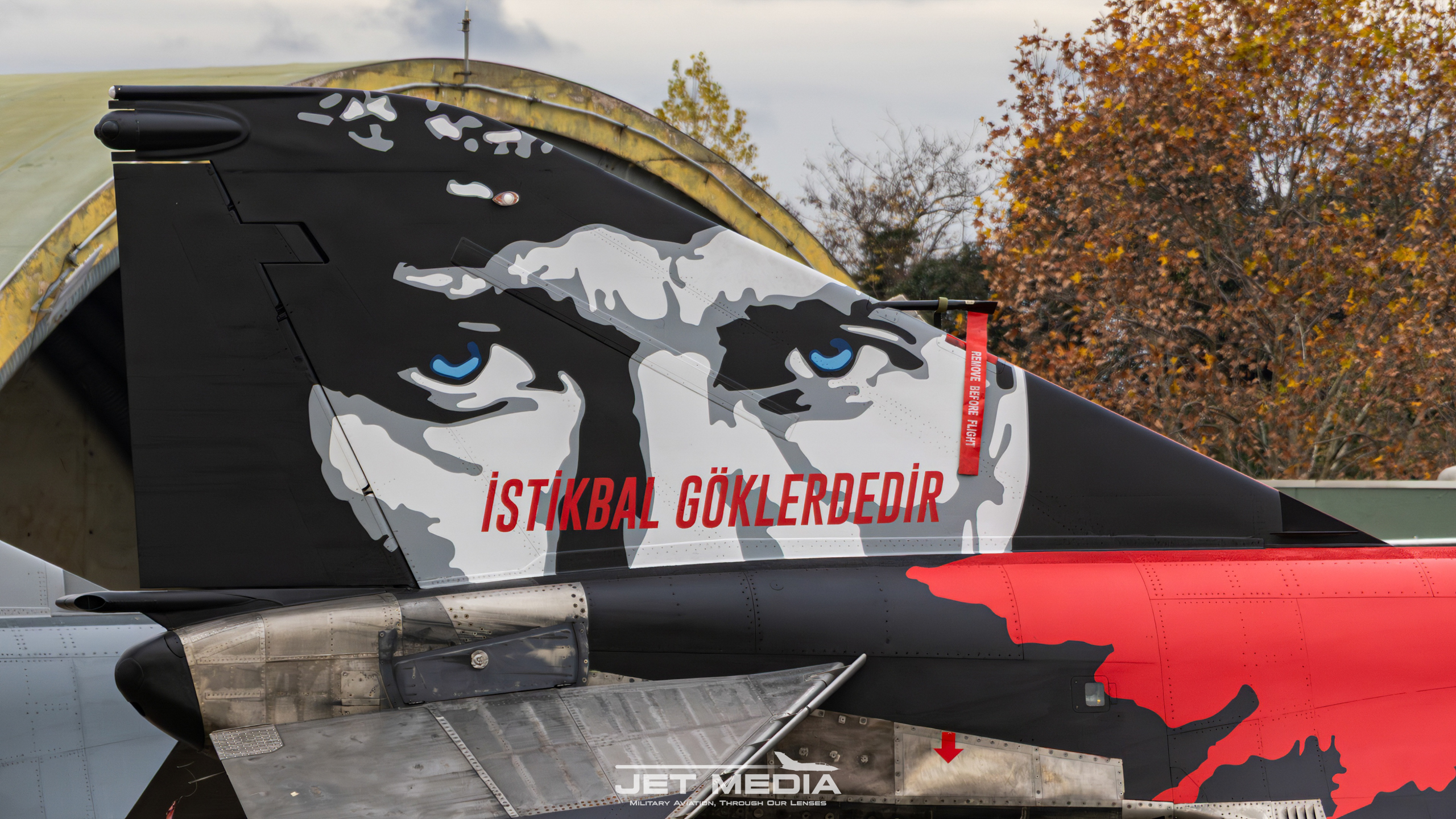 F-4 TuAF